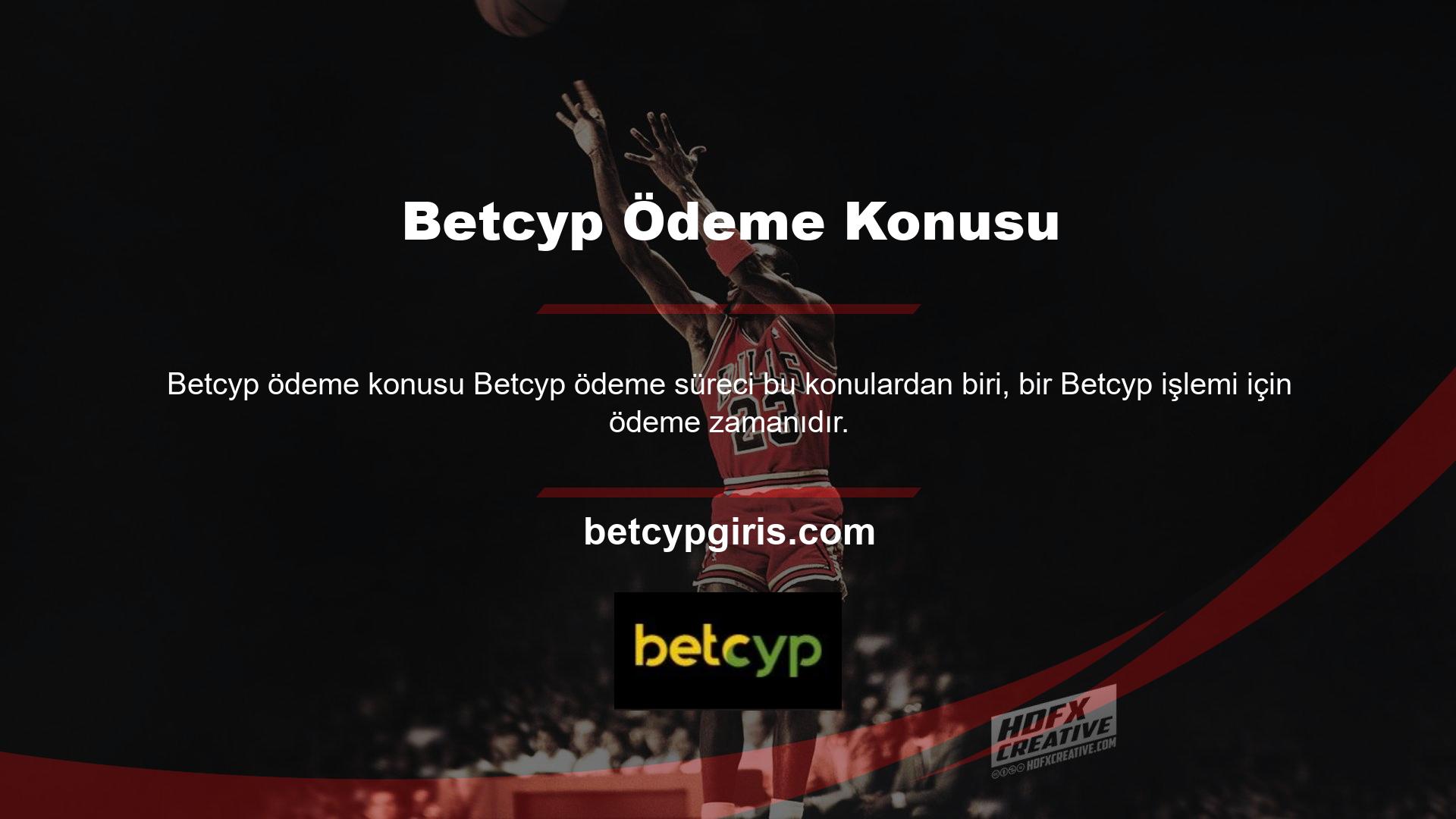 Canlı sohbet uygulamasının yardımıyla müşteriler anında destek alabilir ve sorunlarını herhangi bir güçlük olmadan çözebilir